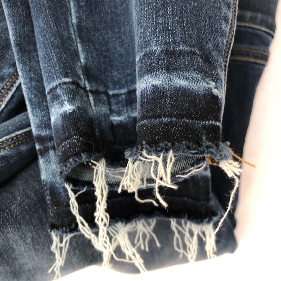 Spanx Distressed Denim Jeans Raw Hem Women’s M - Picture 7 of 7